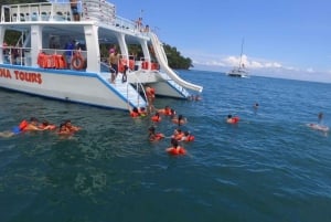 Iguana Catamaran Tour & Snorkleing