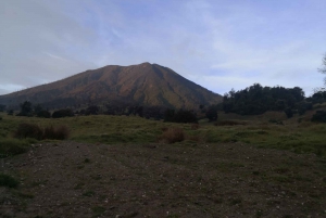 Excursão diurna ao vulcão Irazú e ao vulcão Turrialba saindo de San Jose