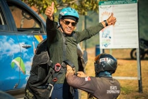 Jaco: Tandemparaglidingvlucht van 1500 ft met uitzicht op het strand