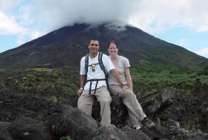 Jaco: visite du volcan Arenal, de la cascade Fortuna et des sources chaudes