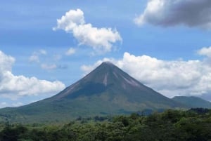 Jaco: Arenal Volcano, Fortuna Waterfall, & Hot Springs Tour