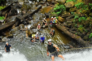 Praia de Jaco: Canyoning em cachoeira extrema