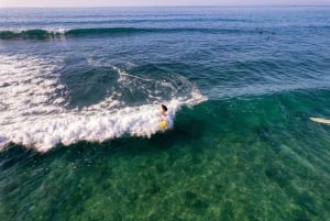 Jaco Beach: Lær deg å surfe i Costa Rica - Surf for familier