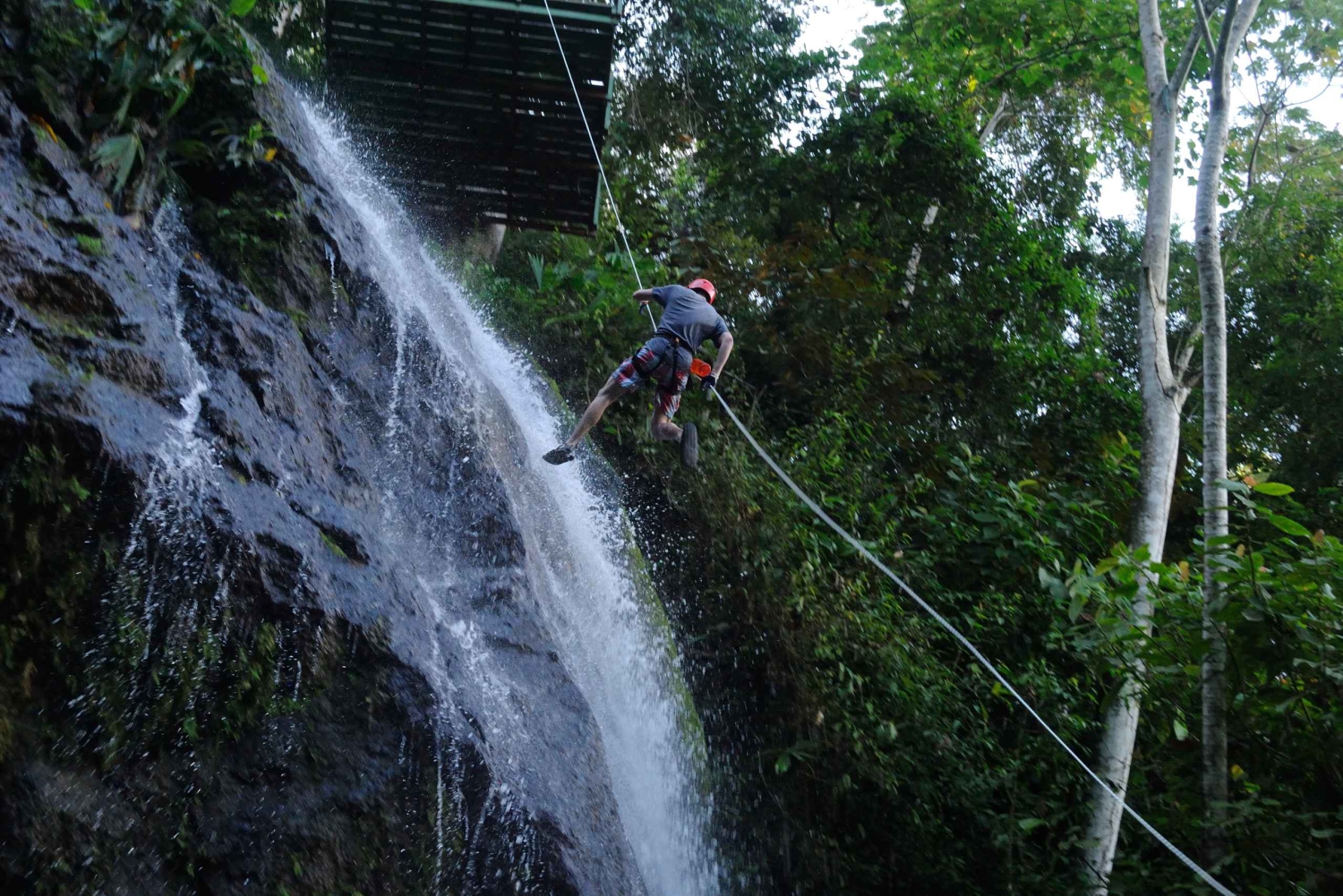 Jaco: Canyoning e Canopy Tour