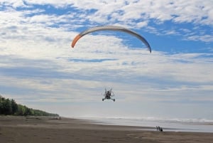 Jaco: volo paracadutista a lunga distanza con pilota certificato