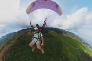 Jaco: volo in parapendio sopra la foresta tropicale