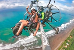 Jaco: volo in parapendio sull'Oceano Pacifico a Esterillos Est