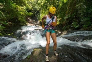 Jaco: Waterfall Rappelling & Jungle Tractor Tour