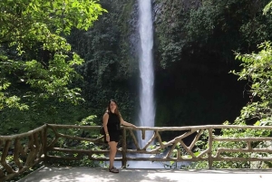 La Fortuna: Arenal Combo Hanging Bridges, Waterfall, Volcano