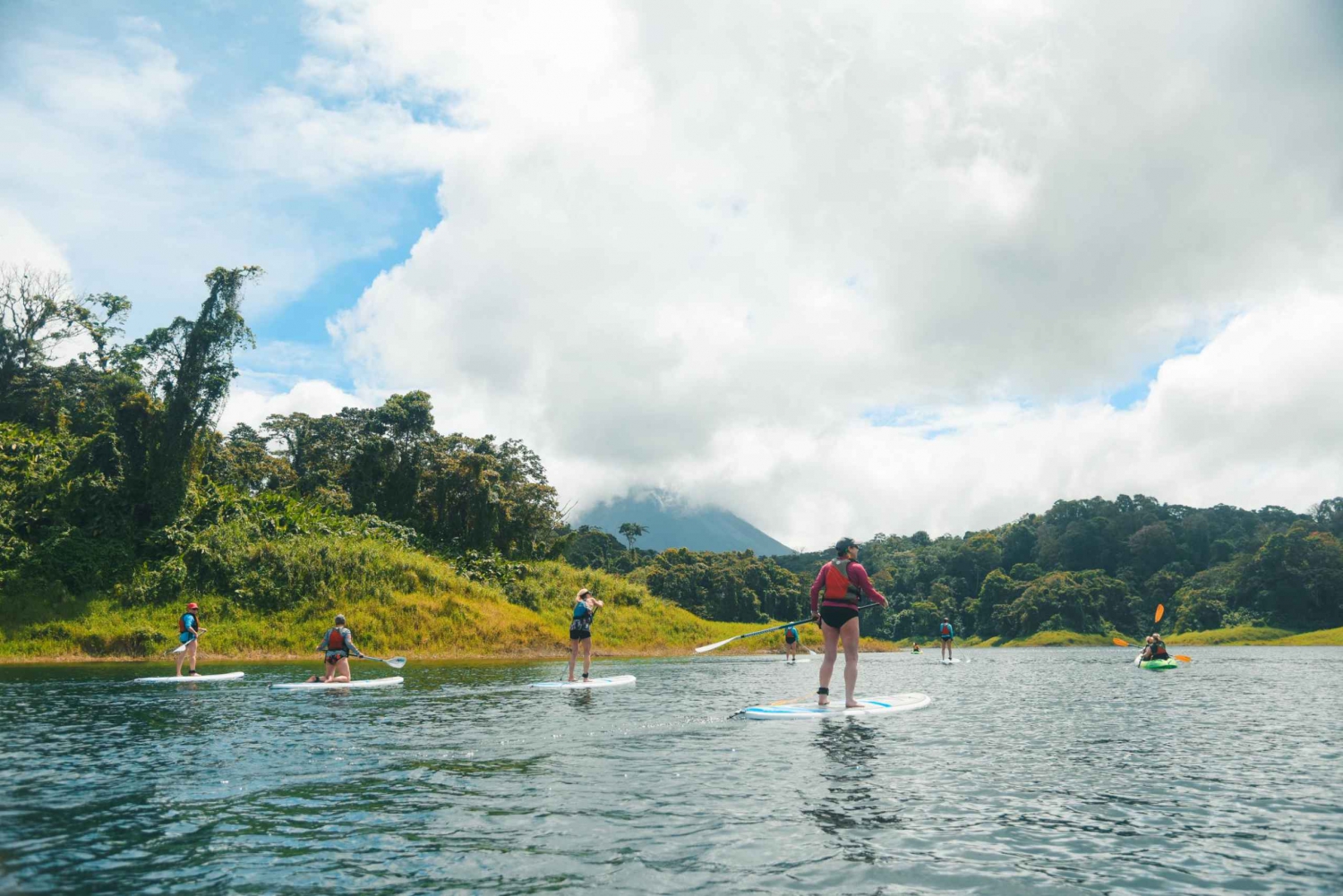 La Fortuna: Arenal Lake Stand-up Paddle Boarding