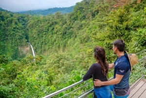 La Fortuna: Arenal-vulkanen og fossen tur med lunsj