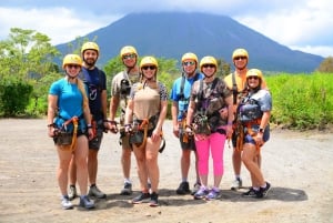 La Fortuna: Canopy + frokost + tubing og varme kilder