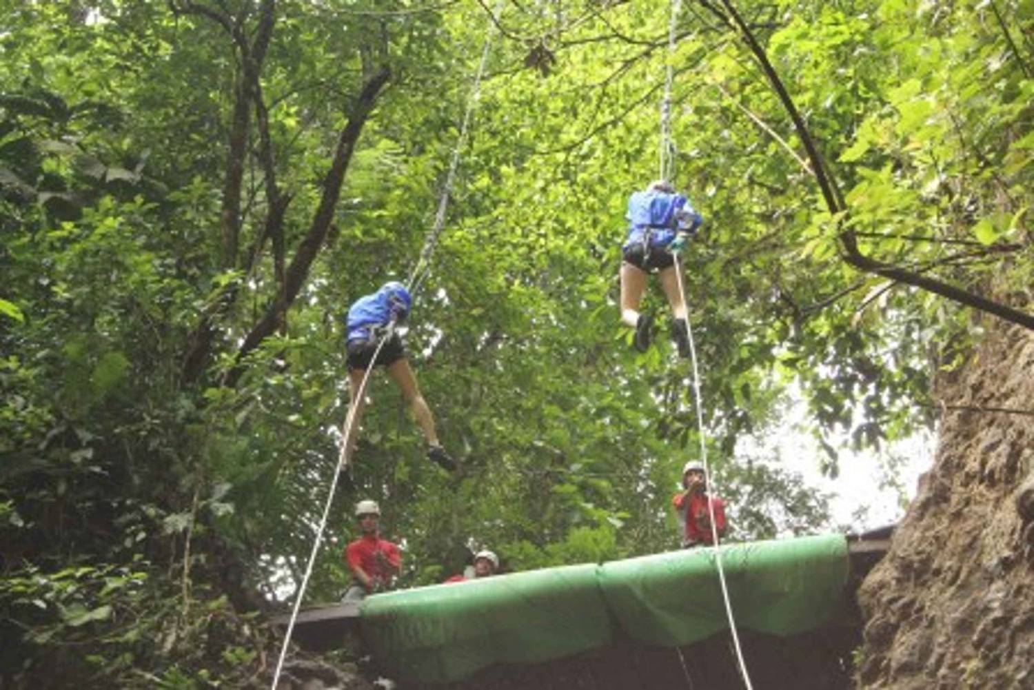 La Fortuna: Canyoning and Waterfall Rappelling Experience