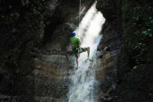 La Fortuna: canyoning en waterval abseilen