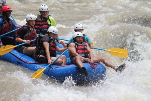 La Fortuna: Class III White Water Rafting Experience