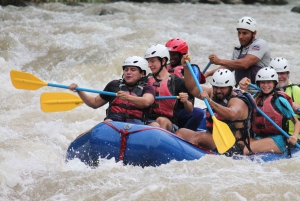 La Fortuna: Costa Rica Rafting Klasse II-III_Adrenalin pur