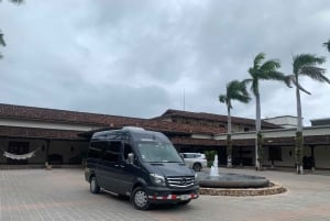 アレナルのフォルトゥナ：湖を越えてモンテベルデへ