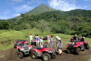 La Fortuna de Arenal: Excursión en quad por el volcán, el río y el bosque