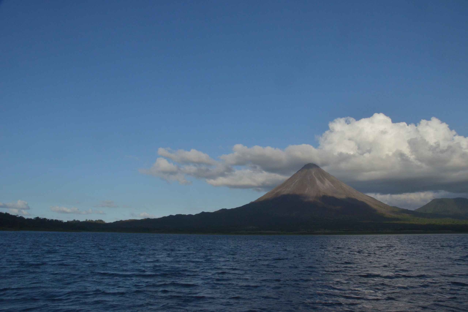 La Fortuna: Kajakfahren auf dem Arenalsee - Einzigartiger Blick auf den Vulkan