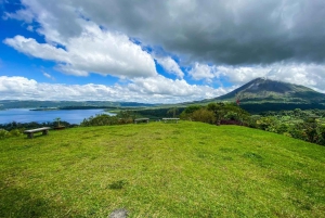 La Fortuna: Kajakfahren auf dem Arenalsee - Einzigartiger Blick auf den Vulkan