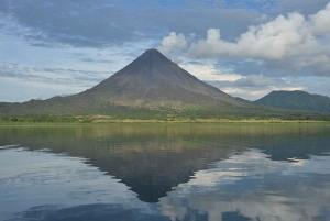 La Fortuna: Kajakfahren auf dem Arenalsee - Einzigartiger Blick auf den Vulkan