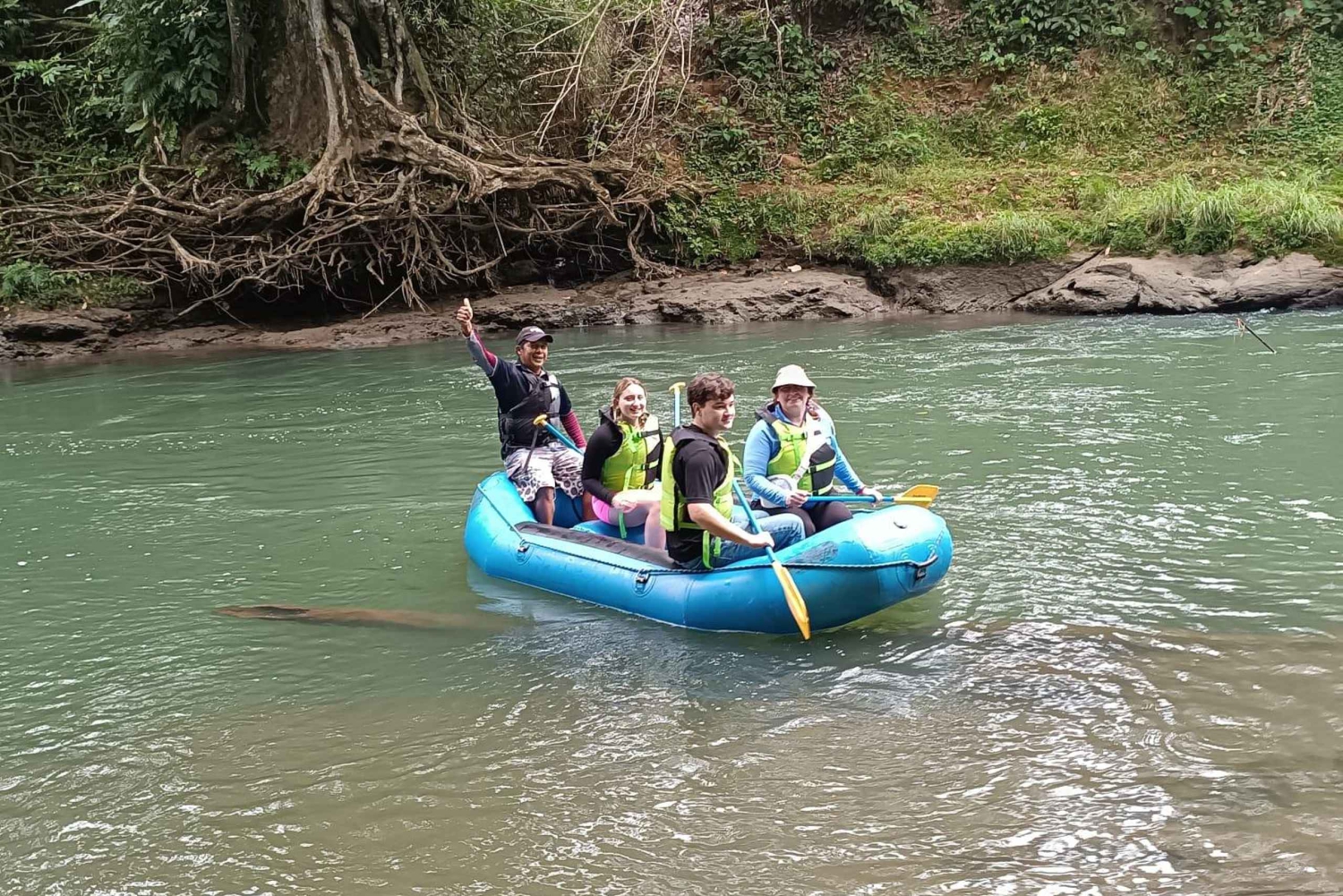 La Fortuna: Rio Penas Blancas Safari Float Tour