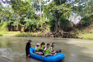 La Fortuna: Rio Penas Blancas Safari Float Tour