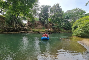 La Fortuna: Rio Penas Blancas Safari Float Tour