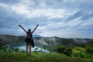La Fortuna : Trek en petit groupe dans le cratère volcanique de Hule Lagoon