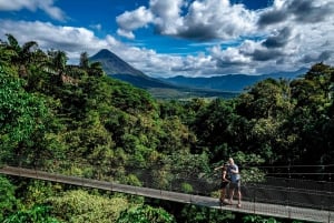 Cascata La Fortuna: vulcano Arenal e ponti sospesi