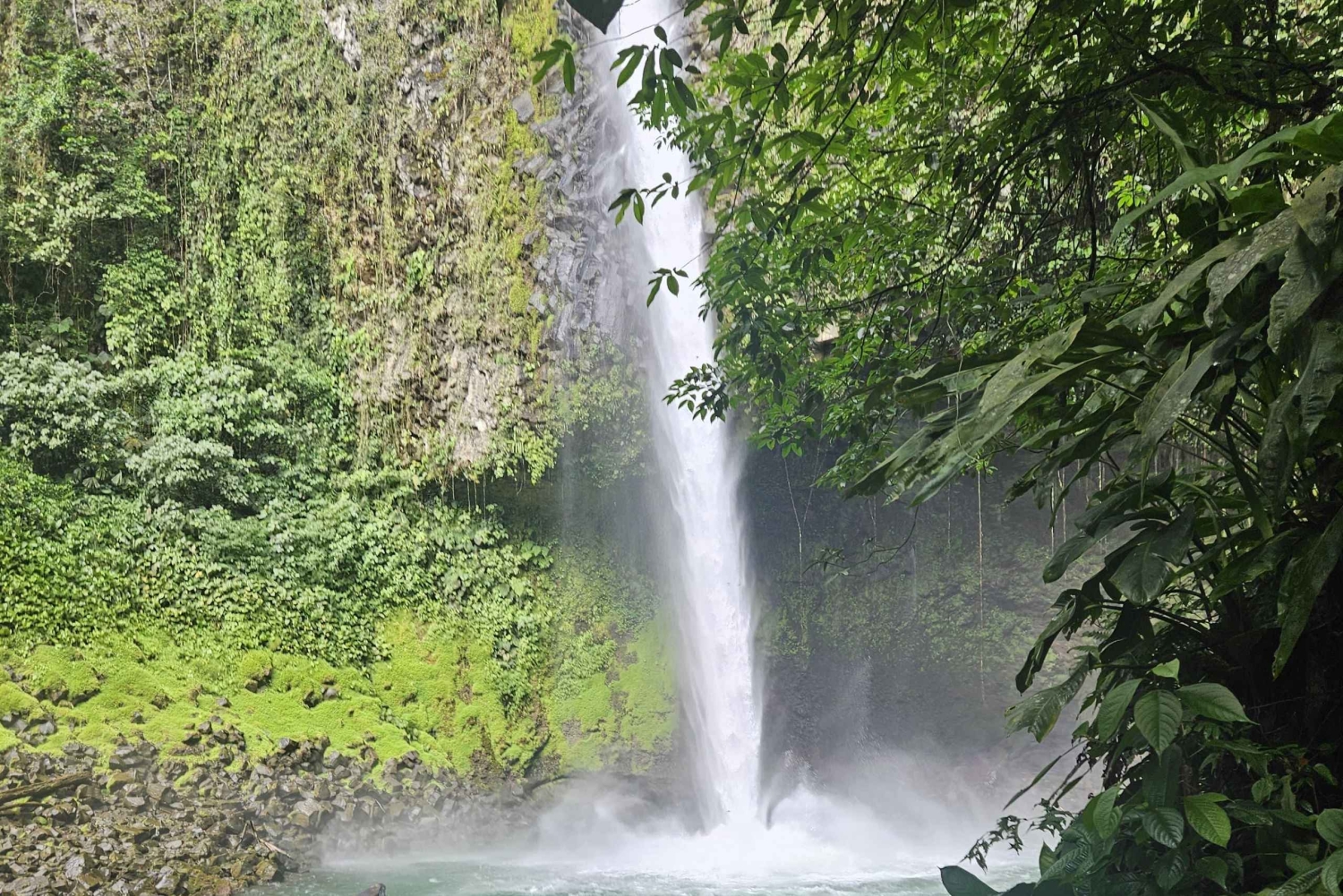 La Fortuna: Wasserfall-Wanderung mit Transport