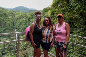 La Fortuna: Wasserfall-Wanderung mit Transport