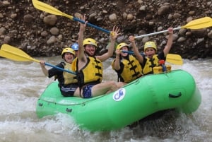 La Fortuna: White Water Rafting klasse V