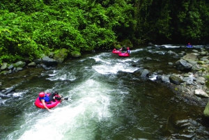 La Fortuna: White Water Tubing Tour z przewodnikiem i transferami