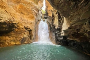La Leona Waterfall Adventure Hike (Private Tour)
