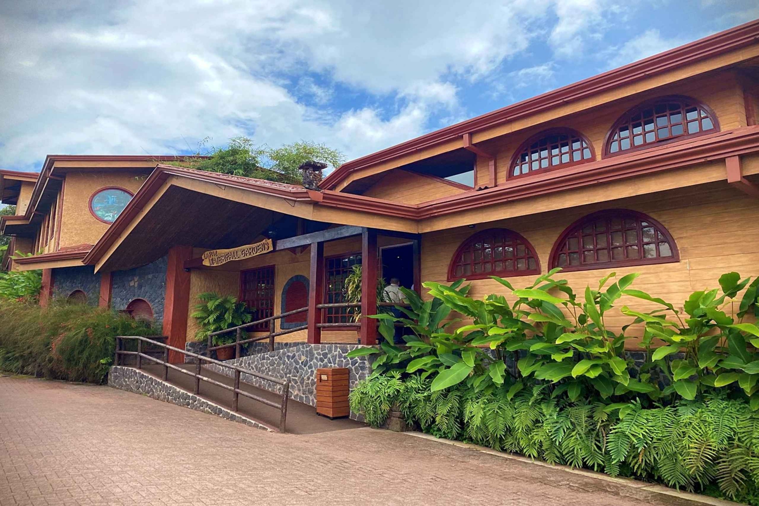 La Paz Waterfall Gardens Day Pass Ticket