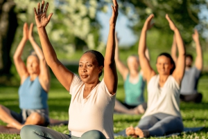 La Sabana Park: Unwind with an Outdoor Yoga Session