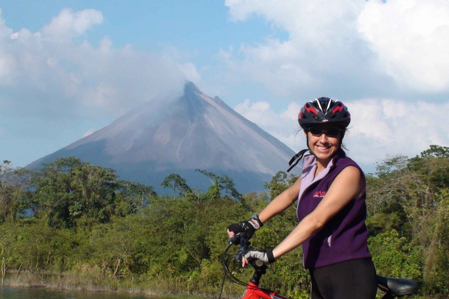 Mountainbiking ved Arenal-søen og vulkanen (moderat)