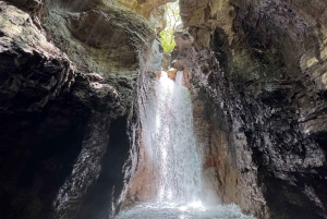 Liberia: La Leona Waterfall River Tubing
