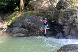 Manuel Antonio: Nauyaca Waterval en Strand Dorpen Tour