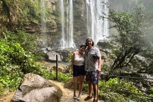 Manuel Antonio : Chutes d'eau de Nauyaca - journée complète en formule tout compris