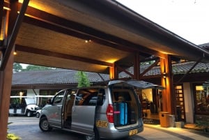 Manuel Antonio or Quepos: Transfer to Monteverde