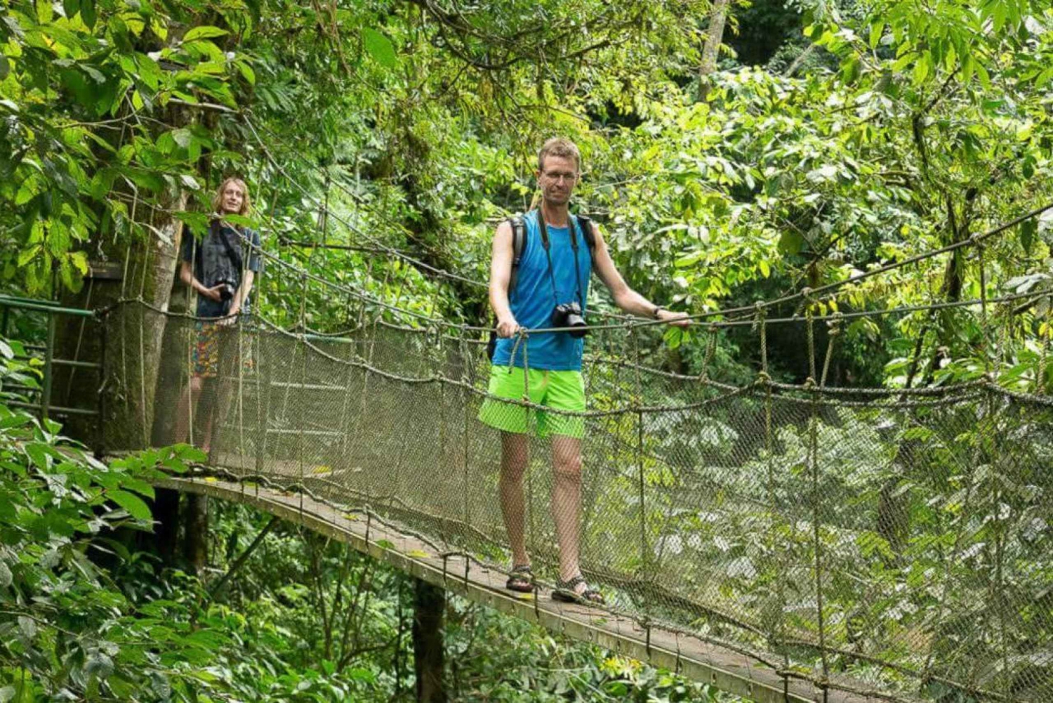 Manuel Antonio: Passeio pela ponte e cachoeira do Parque Rainmaker