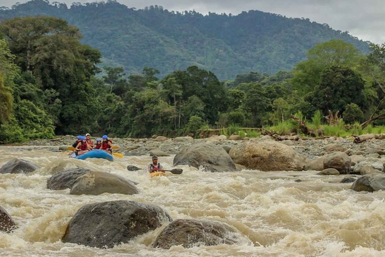 Manuel Antonio: Whitewater Rafting on Naranjo River