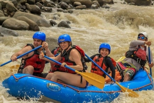 Manuel Antonio: Wildwatervaren op de Naranjo rivier