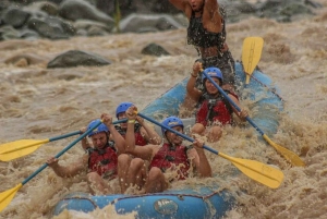 Manuel Antonio: Wildwatervaren op de Naranjo rivier