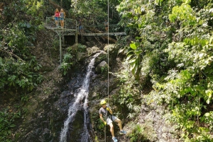 Manuel Antonio: Zipline Canopy Tour mit Schmetterlingsgarten