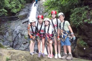 Miramar: Fantastisk 11 vattenfall Canopy Zipline Tour