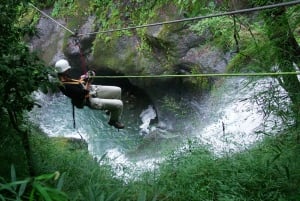 Miramar: Fantastisk 11 vandfald Canopy Zipline Tour