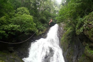 Miramar: incrível excursão de tirolesa com 11 cachoeiras